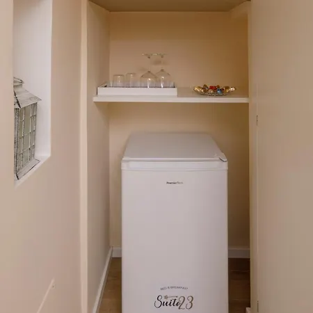 23 ベッド・アンド・ブレックファスト 4*