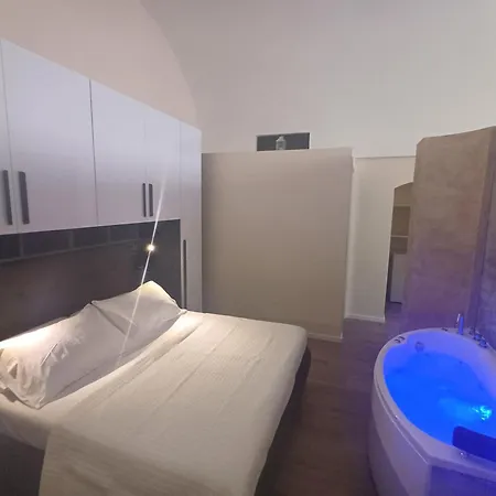 23 Nocleg ze śniadaniem 4*